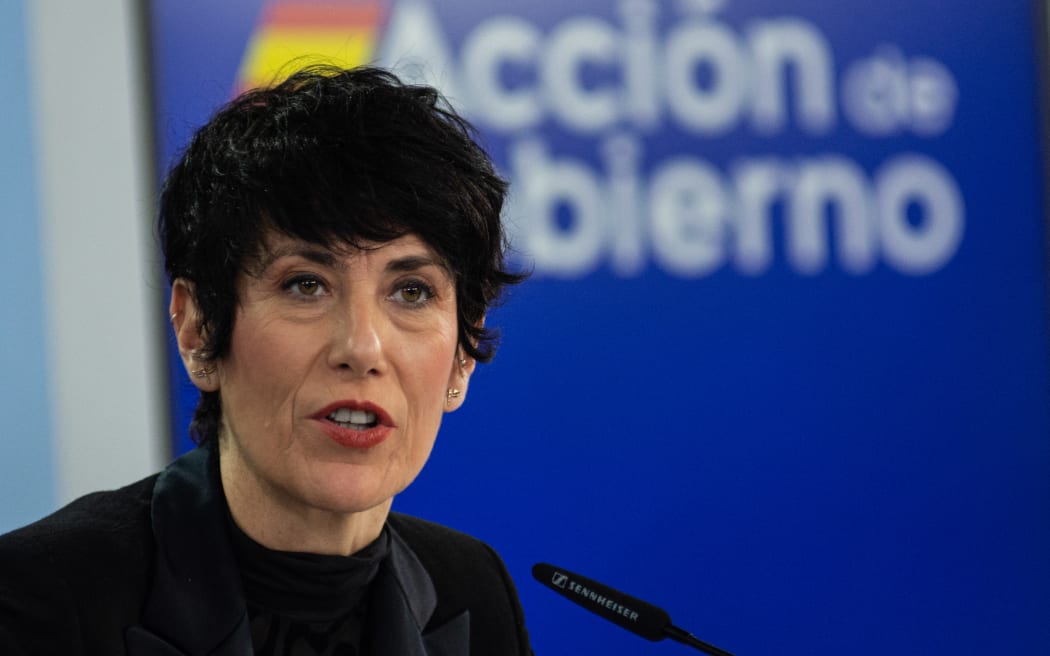 In Madrid, Spain, on January 20, 2026, the Minister of Inclusion, Social Security and Migration and Government Spokesperson, Elma Saiz, speaks during a press conference following the Council of Ministers at La Moncloa. The minister addresses the railway accident that occurs in Adamuz, Cordoba. (Photo by Francesco Militello Mirto/NurPhoto) (Photo by Francesco Militello Mirto / NurPhoto via AFP)