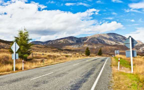 The Great Alpine Highway at Arthurs Pass.
