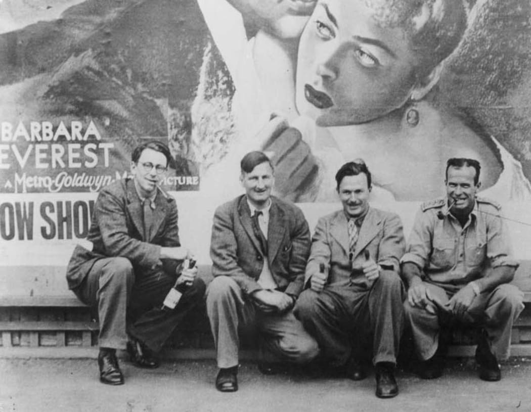 Allen Curnow, Denis Glover, Bob Lowry (displaying his inky thumbs) and Captain Donald McWilliam. Christchurch, 1948