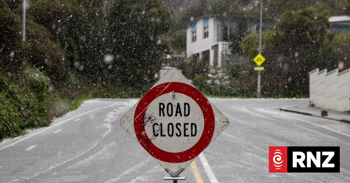 Weather: Cold snap on the way, hazardous snowfall possible