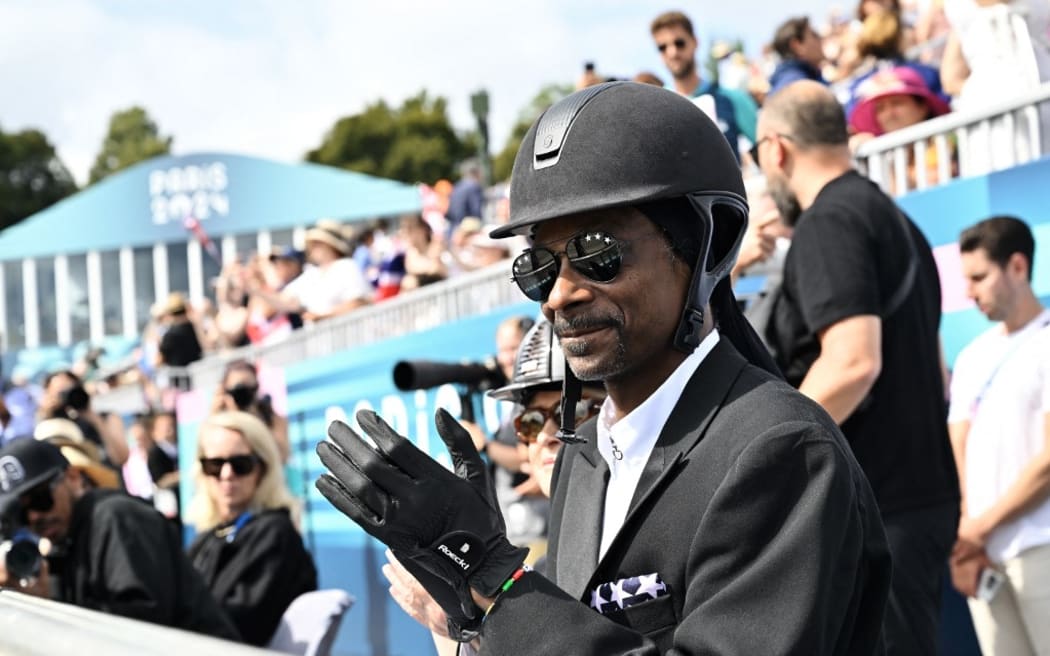Snoop Dogg in the audience during the team dressage final at the Château de Versailles, during the Summer Olympics in Paris 2024.
Photo: Henrik Montgomery / TT / Code 10060 (Photo by HENRIK MONTGOMERY / TT NEWS AGENCY / TT News Agency via AFP)