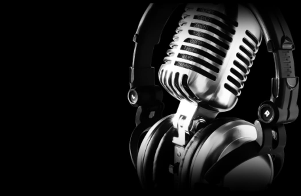 Microphone
