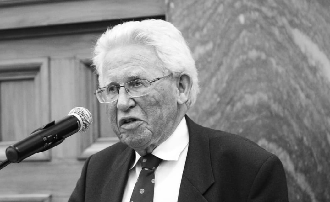 Sir Kenneth Keith