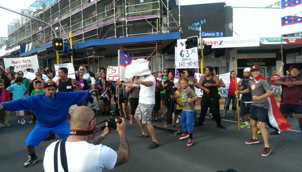 Protesters performed a haka at the Banks Street intersection.