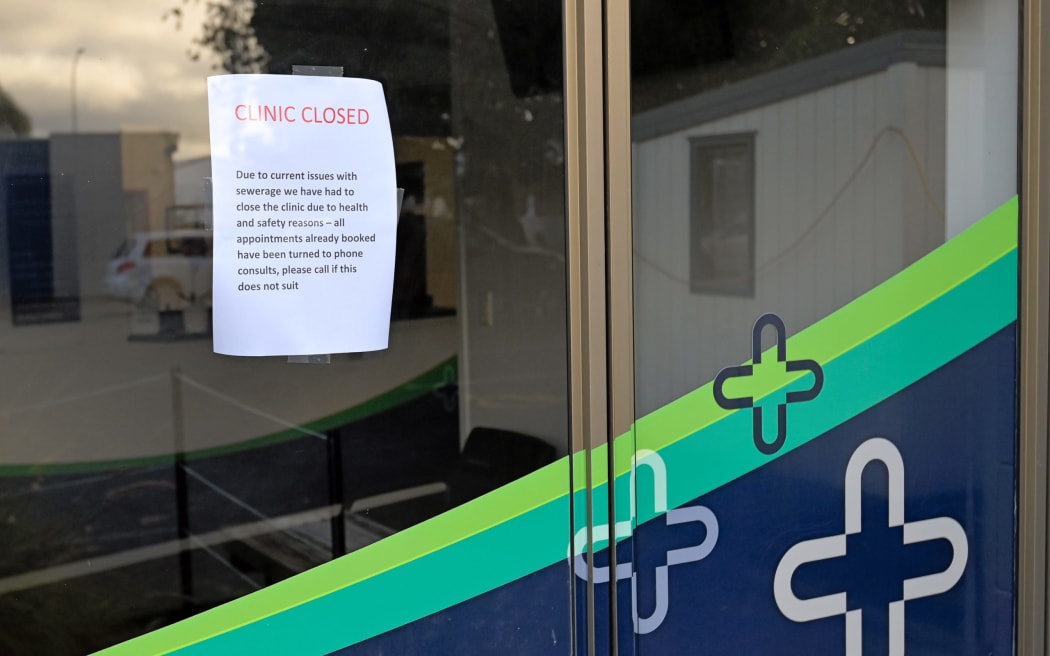 A sign on the door of The Doctors medical centre on Desmond Road in Gisborne in June 2023 tells patients the clinic is closed 'due to current sewerage issues'.