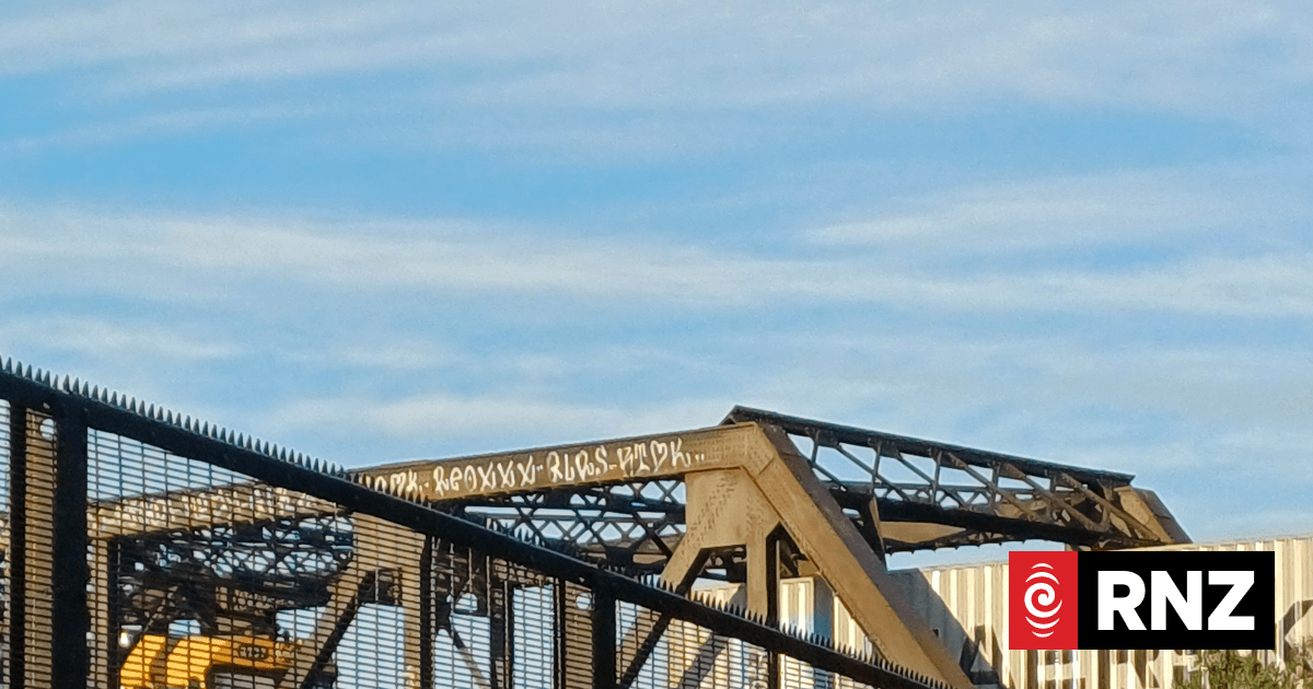 Iran conflict sparks freight chaos: New Zealand faces soaring costs and months‑long delays