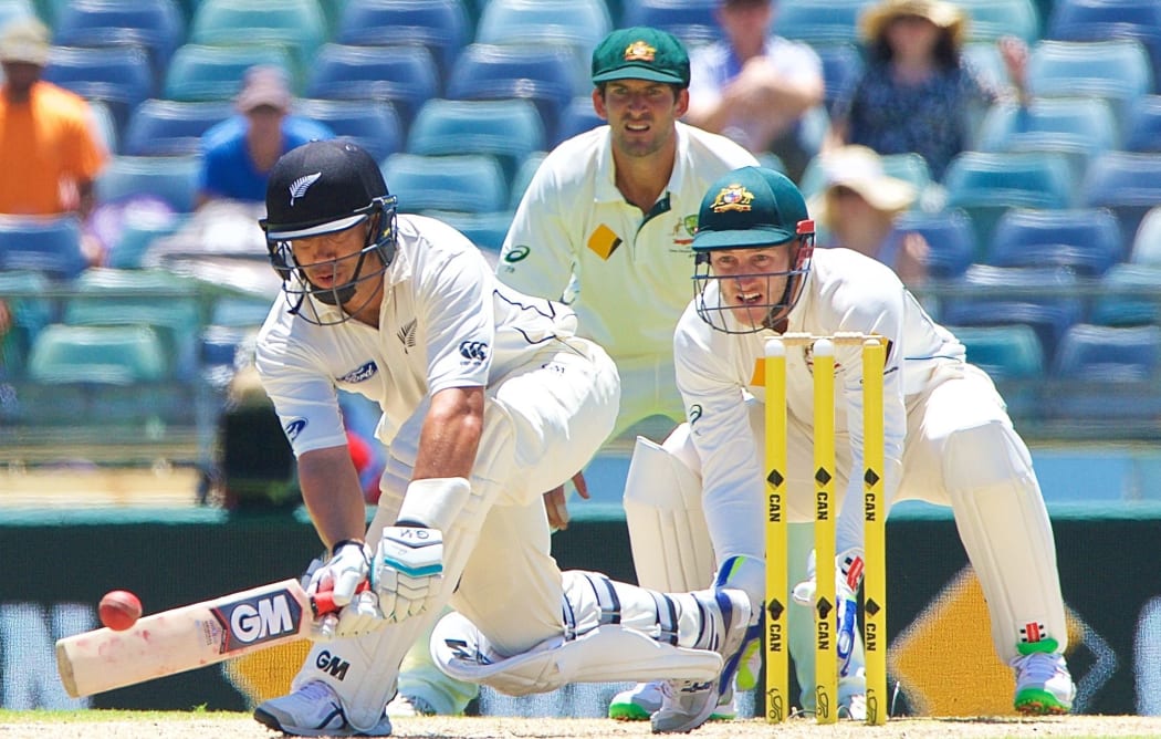Ross Taylor sweeps during his record breaking innings of 290 against Australia in Perth.