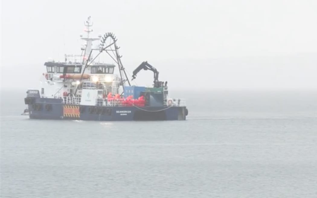 The Southern Cross NEXT fibre cable being laid.