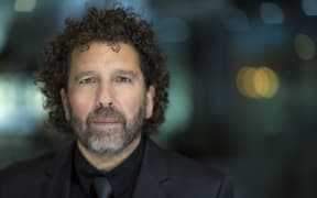 Asher Fisch, conductor