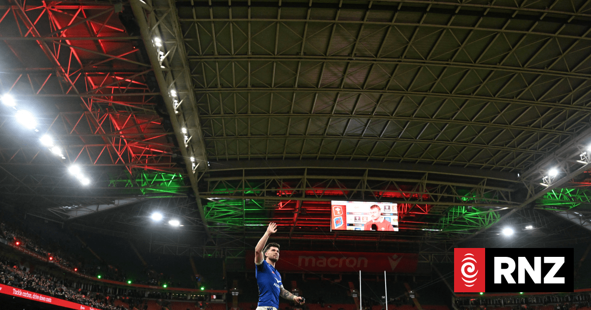 France Dominates Wales in Record 54-12 Victory at Six Nations