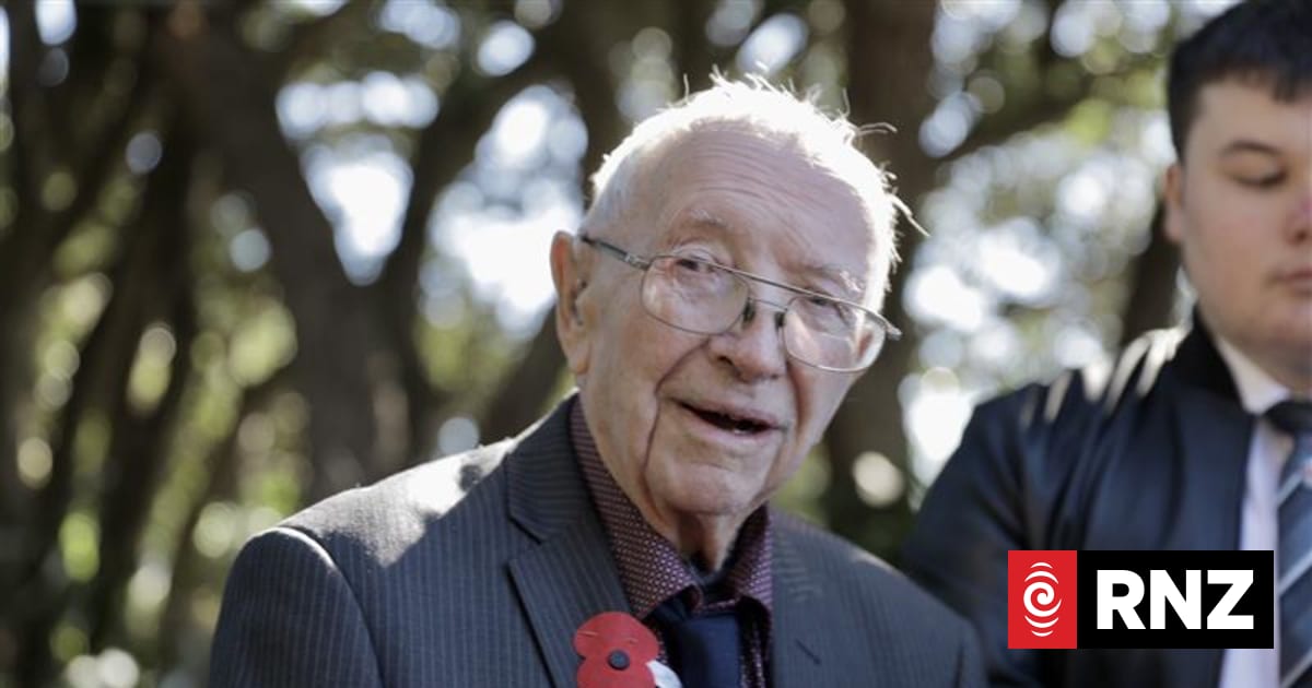 From the Blitz to Eisenhower: Reflections of a 100-year-old veteran | RNZ