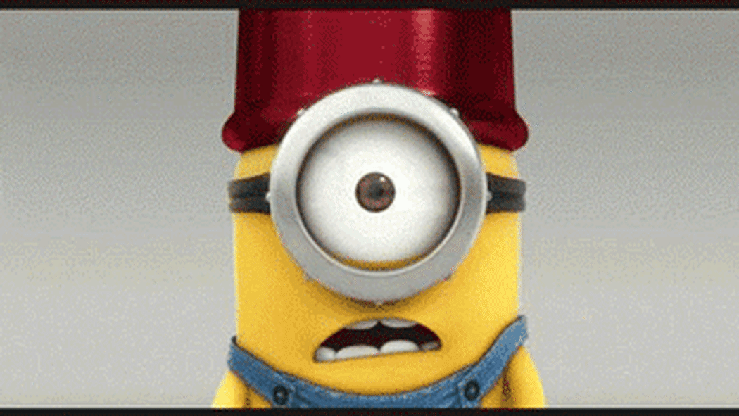 Minions - yellow creatures from the movie despicable Me - electrocute another minion, to turn it into a lightbulb.