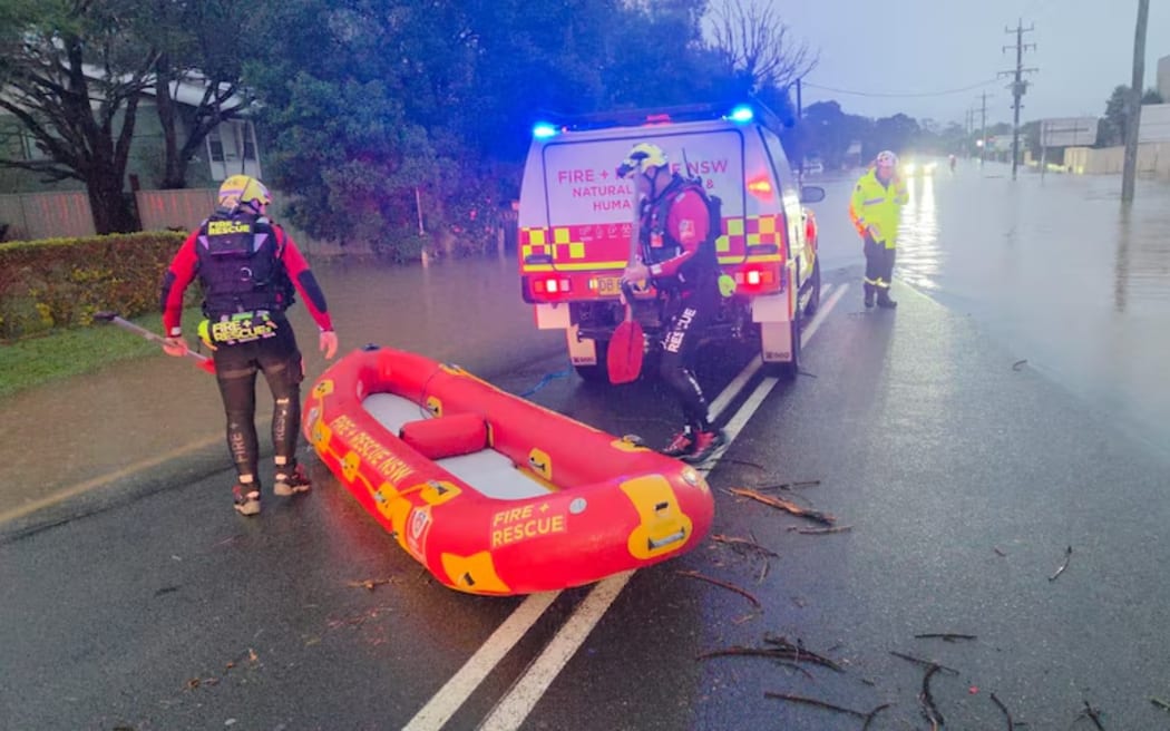 A flooded street in Port Macquarie on Wednesday evening. (ABC News: Matt Coble)