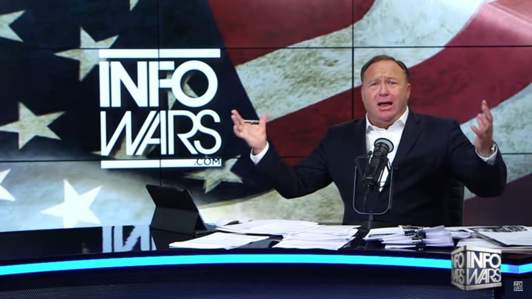 Alex Jones of Infowars blamed leftists and Islam for the Manchester attack.