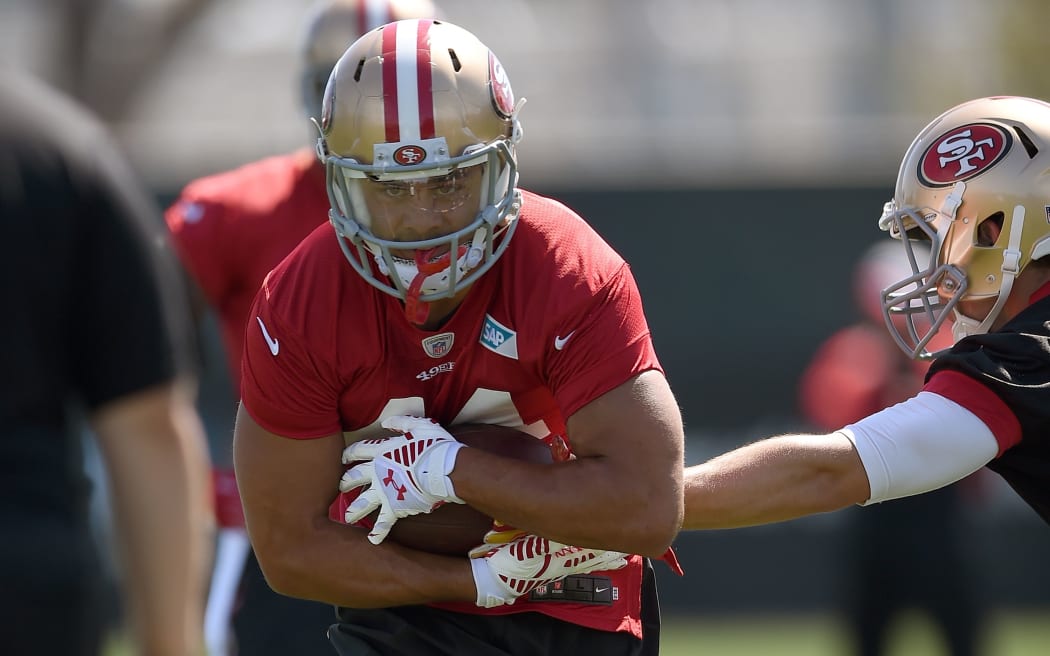 SANTA CLARA, CA - SEPTEMBER 10: Jarryd Hayne of the San Francisco 49ers in drill during practice , preparing for Monday night's game against the Minnesota Vikings. Thearon W. Henderson/Getty Images/AFP