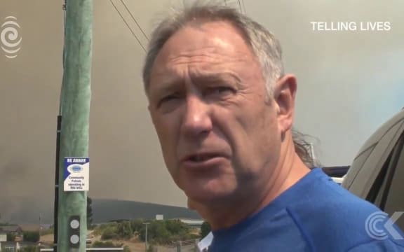 Fire comes within metres of Port Hills house