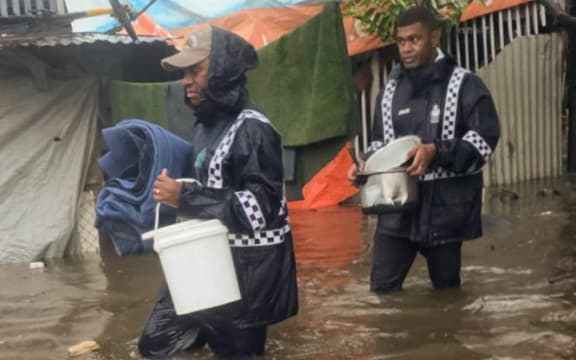Officers in the Western Division continued to work with stakeholders in evacuating members of the communities from flooded areas throughout the day. 2/3/26
