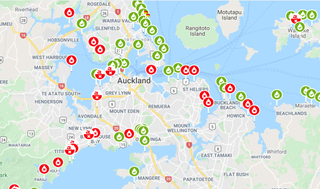 The Swimsafe website shows alerts as at 2.50pm.