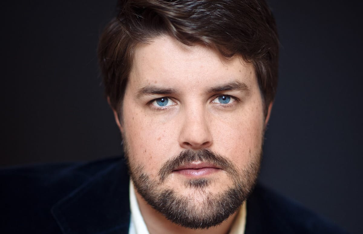 Tenor Oliver Sewell