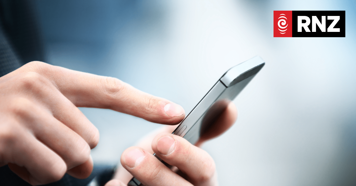 Teens charged over text scams that targeted millions of New Zealanders - Vimarsana News