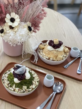 Shaved ice (Bingsu) topped with mochi, at Kori.