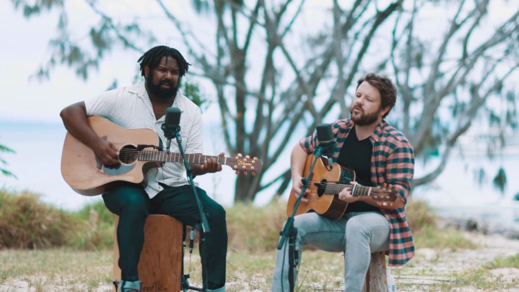 Busby Marou