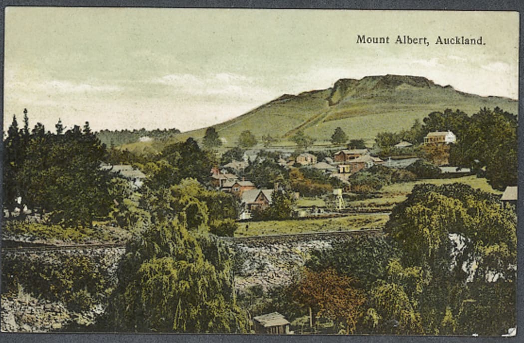 The cone of Mt Albert/Owairaka in a postcard from around 1910