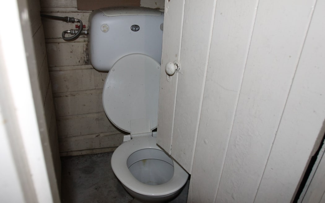 The Belvedere Hall is not without its quirks. The bathroom door is cut to prevent it colliding with the toilet.