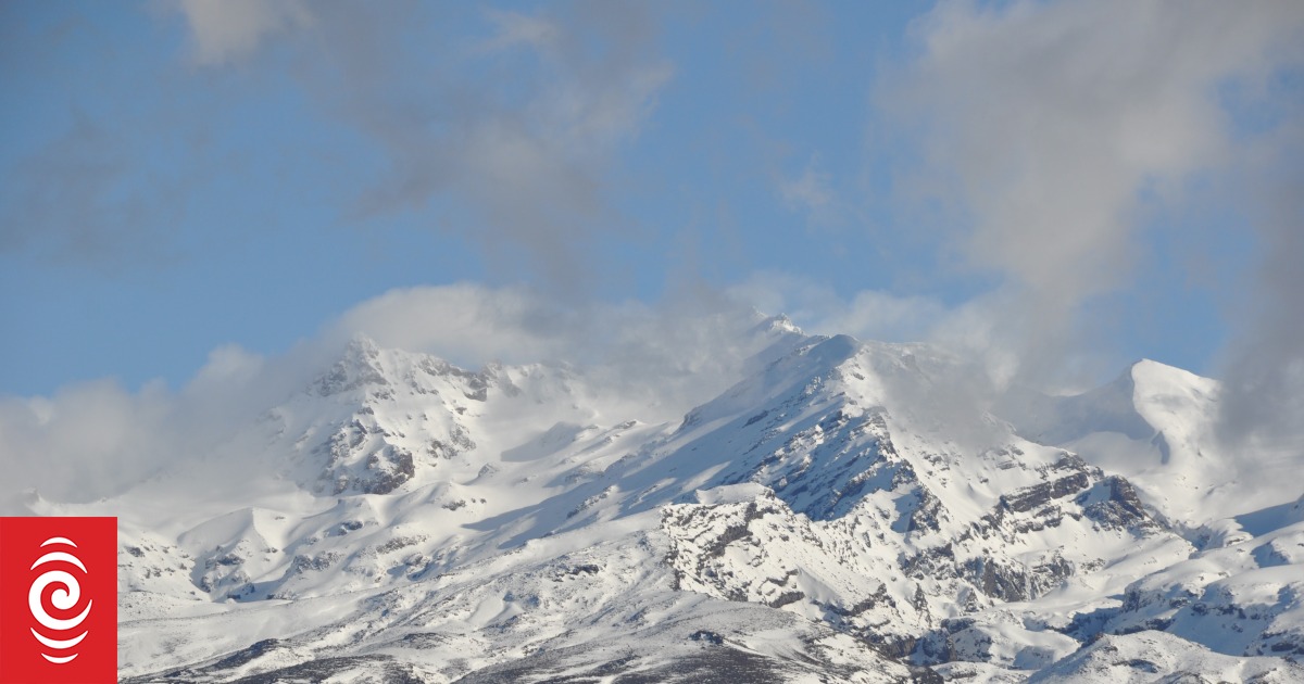 Une femme décède après une chute en escaladant le mont Ruapehu