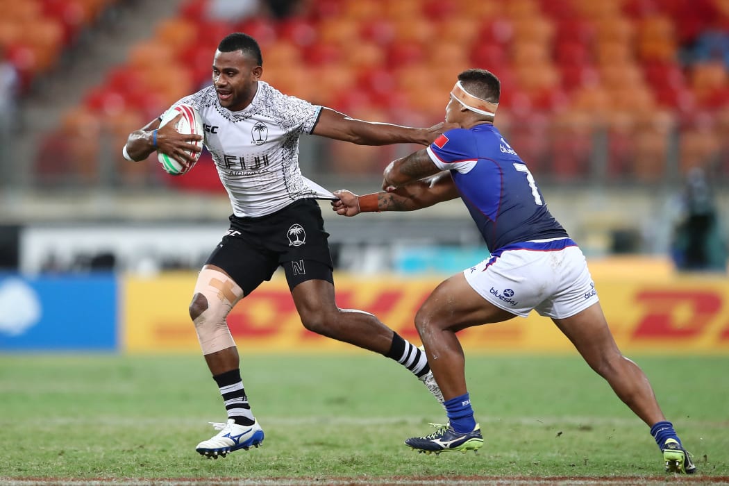 Samoa push Fiji before falling short.