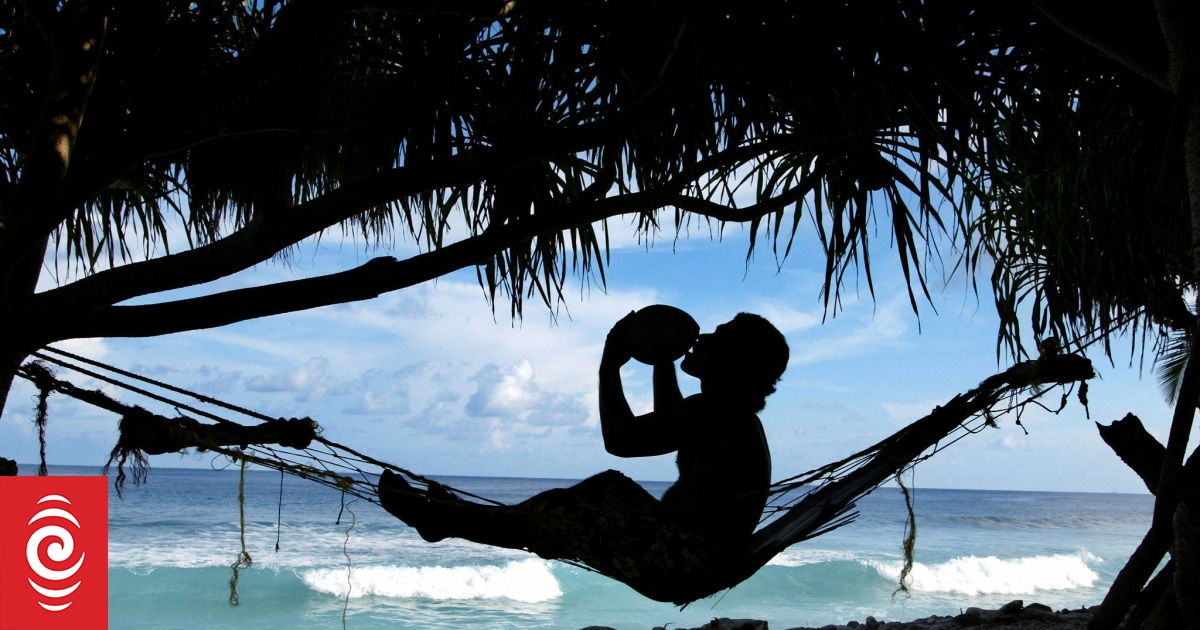 Tourist arrivals help Pacific economic growth - ADB