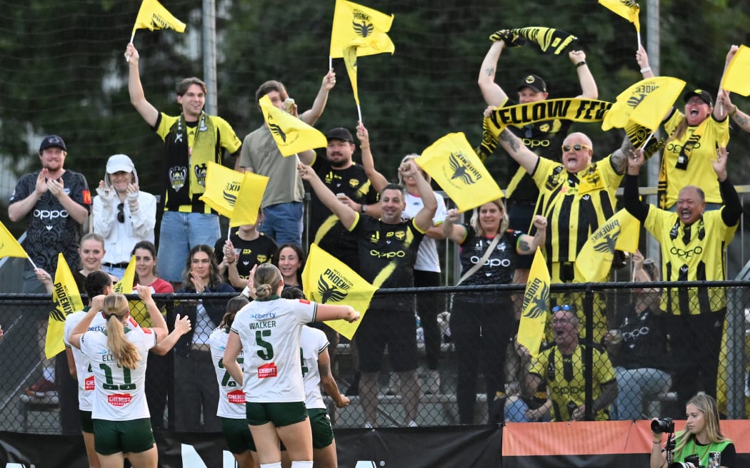 Phoenix Women Face One-Goal Deficit After First-Leg Loss to Brisbane Roar — image 2