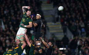 Springboks RG Snyman and All Blacks Tupou Vaa'i.