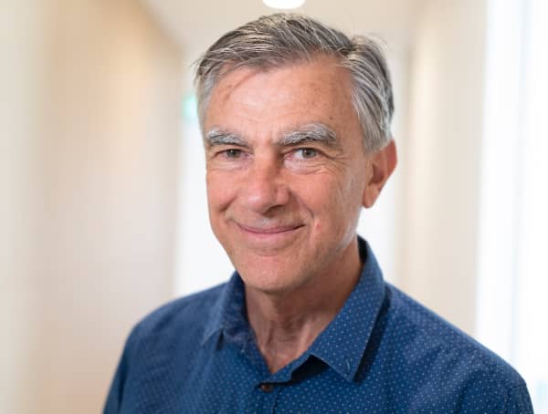 University of Auckland infectious disease physician Mark Thomas.