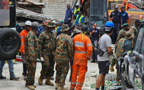 Vanuatu police on job after quake