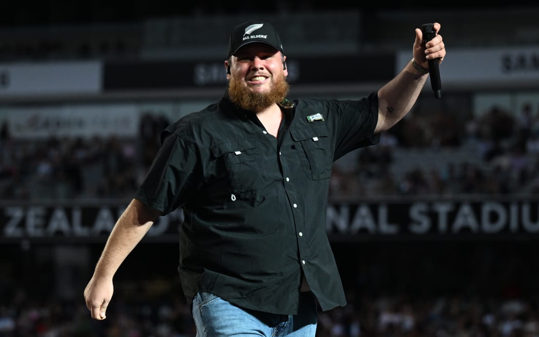 Country singer Luke Combs at Auckland's Eden Park on 17 January 2025.