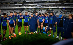 Blues team huddle after the game.