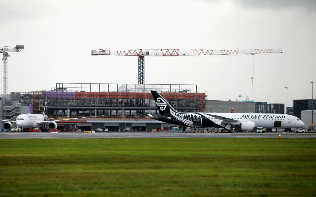 The new Auckland Airport domestic terminal under construction