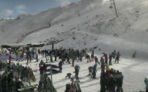 Coronet Peak was popular at 1pm today.