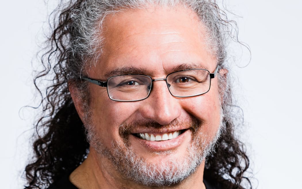 Te Mātāwai Tumu Whakarae (CE) Poia Rewi.