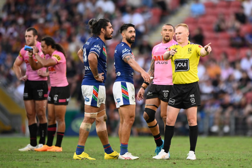 NRL reacts angrily to accusations of bias against Warriors | RNZ News