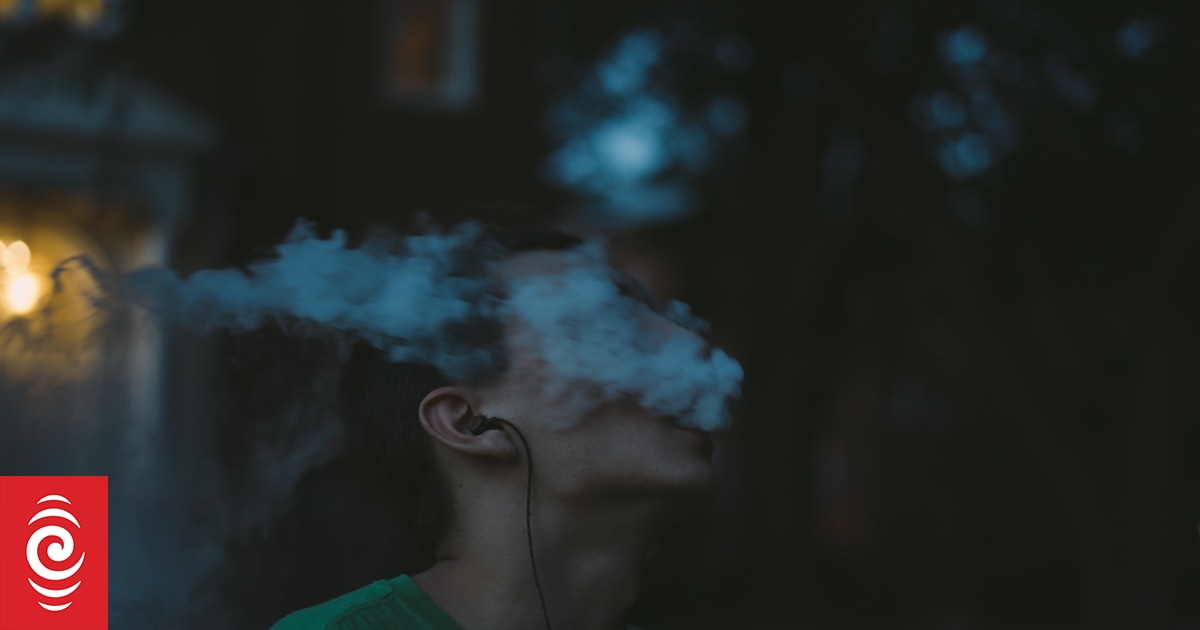 Disposable vapes to be banned for children's health, UK government says - Vimarsana News