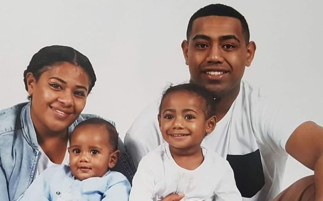 Joji Bilo (R) and Luisa Bilo (L) with their children Emi Mata and Kolinio Bilo.