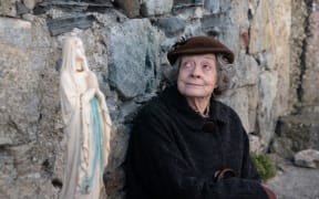 LE CLUB DES MIRACLES
THE MIRACLE CLUB
2023
de Thaddeus O'Sullivan
Maggie Smith.
COLLECTION CHRISTOPHEL © Zephyr Films - City Films Entertainment - Ingenious Media - City Films I - ShinAwil Productions (Photo by Zephyr Films - City Films Entert / Collection ChristopheL via AFP)