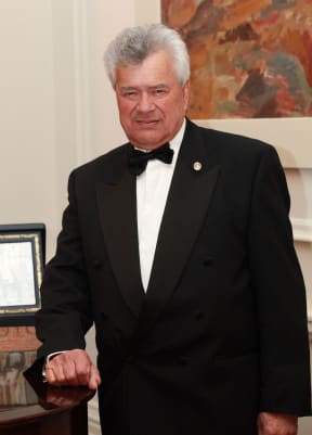 In 1998 Dr Whiting was made a member of The Order of New Zealand.
