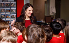 Erica Stanford visiting students at Silverstream Primary School ahead of announcing mandatory reading, writing and maths tests for primary schools.