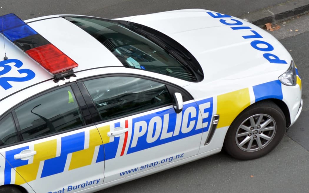Police officer pleads guilty to dishonestly accessing database ...