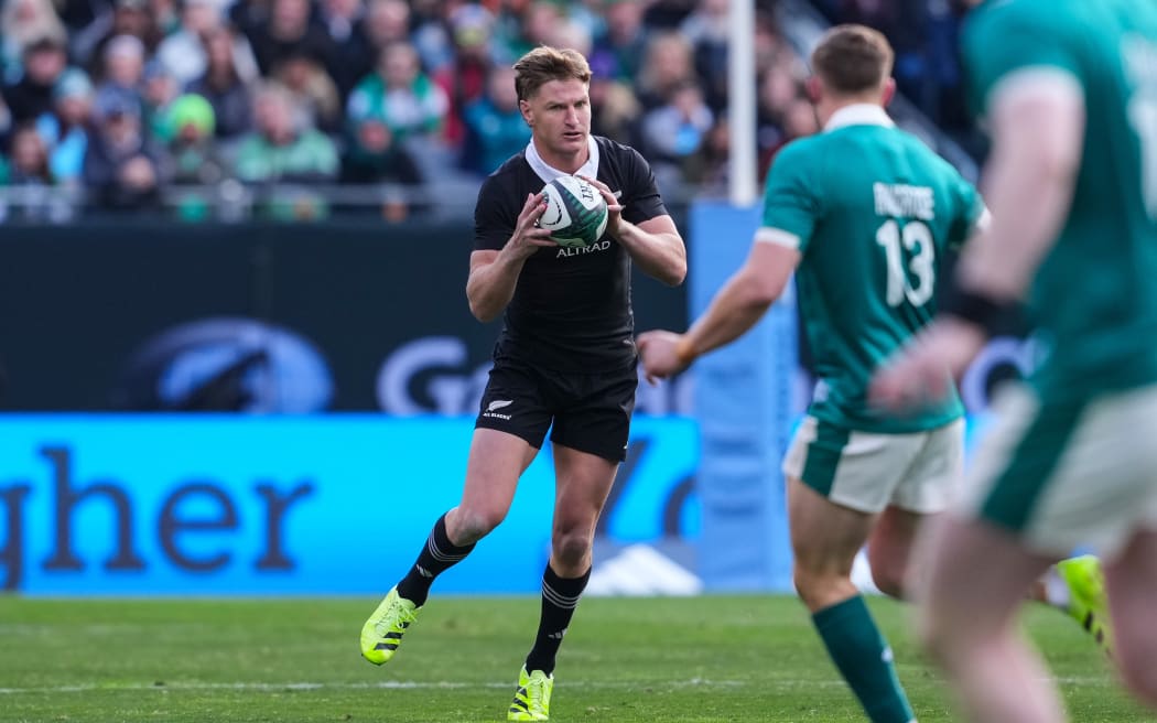 Jordie Barrett playing against Ireland.