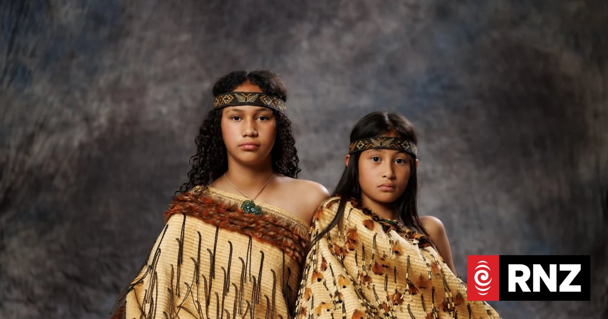 Exhibition celebrates six generations of Hetet and Te Kanawa weaving whānau