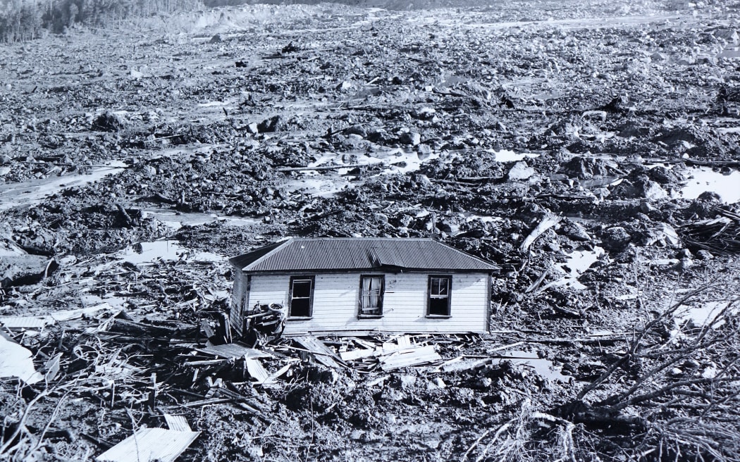Morel’s house destroyed by Busch’s Slip in Matakitaki Valley, after the Murchison earthquake 1929.